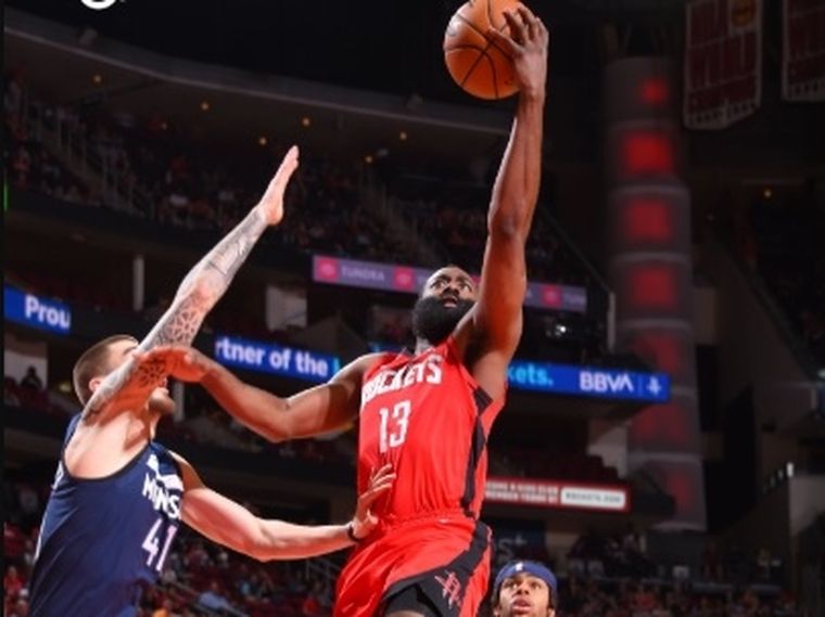 Harden Foto: @HoustonRockets