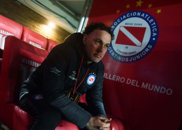 Milito contó sus sensaciones sobre la tremenda lesión de Sánchez Foto: Télam