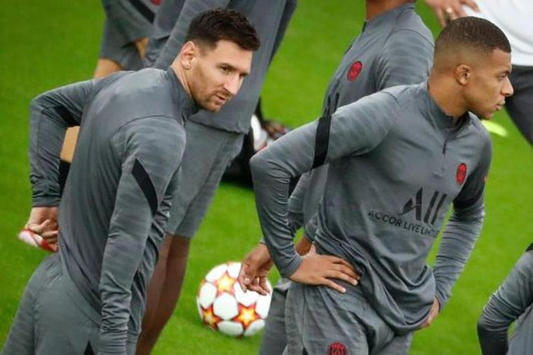 Messi y Mbappé se encontraron tras la final del Mundial. Foto: @PSG_espanol
