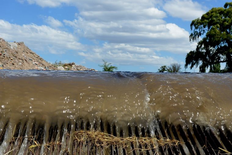 La medida exceptúa pedidos de abastecimiento poblacional y reemplazo de pozos registrados.