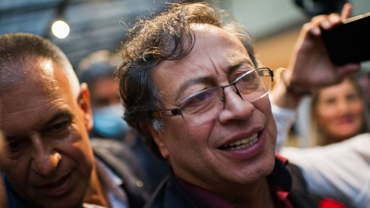 Gustavo Petro busca ser el primer presidente de izquierda y progresista de Colombia Foto: GETTY IMAGES