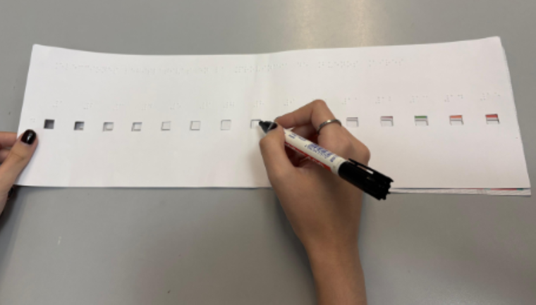 En el marco de las elecciones, una ONG inició una campaña para crear plantillas en Braille para las personas no videntes.
