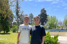 Santi y Tiago, hermanos de sangre. Santi y Tiago, hermanos de sangre.