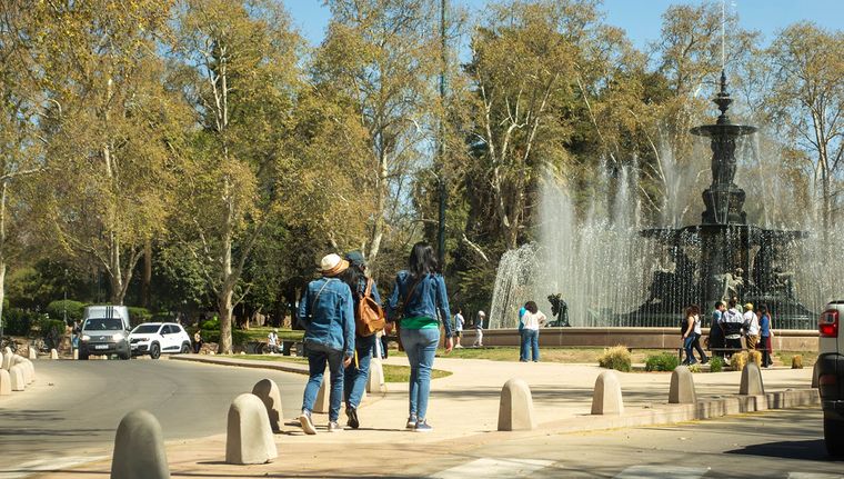 Las máximas superarán los 20° en toda la provincia Foto: Santiago Tagua/MDZ