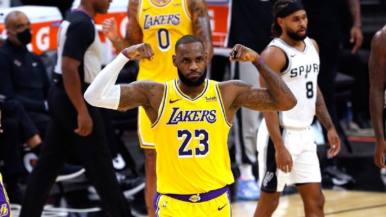 LeBron James, figura de los Lakers