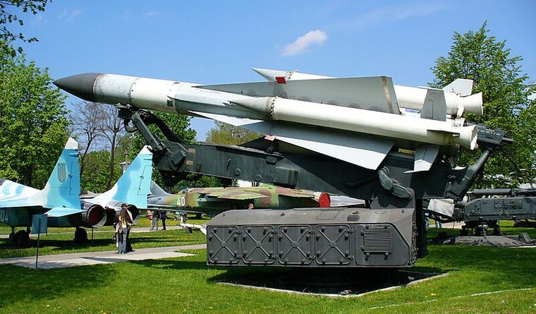 Misiles S-200 Ucrania Los misiles ucranianois S-200 fueron reconvertidos para atacar suelo ruso. Foto: Museo de Historia Militar de Ucrana.