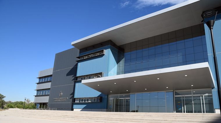 En el Polo Judicial se desarrollan las audiencias y allí será el juicio Foto: ALF PONCE MERCADO / MDZ