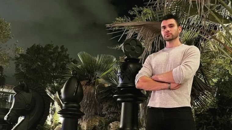 John Fort denunció que no le dan lugar en la empresa familiar y arremetió contra la actitud de Marta. John Fort denunció que no le dan lugar en la empresa familiar y arremetió contra la actitud de Marta.