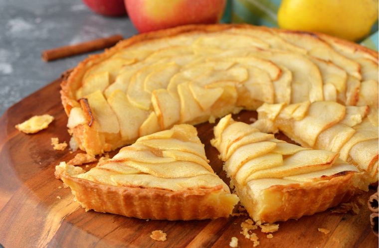 Tarta de manzana y crema pastelera Una receta exquisita para hacer en pocos minutos Foto: Shutterstock