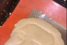 lo que faltaba en tiktok: llegaron las galletitas con la cara de alberto fernandez