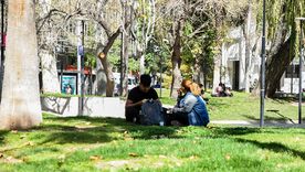 El pronóstico del SMN anticipa una jornada calurosa y con nubosidad variable en Mendoza. El pronóstico del SMN anticipa una jornada calurosa y con nubosidad variable en Mendoza.