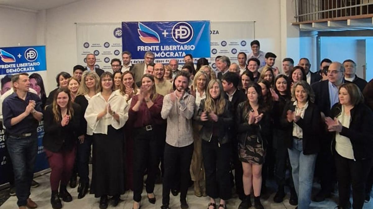 Tras rechazar el acuerdo entre el presidente y Alfredo Cornejo, los mileístas disidentes arrancaron la campaña