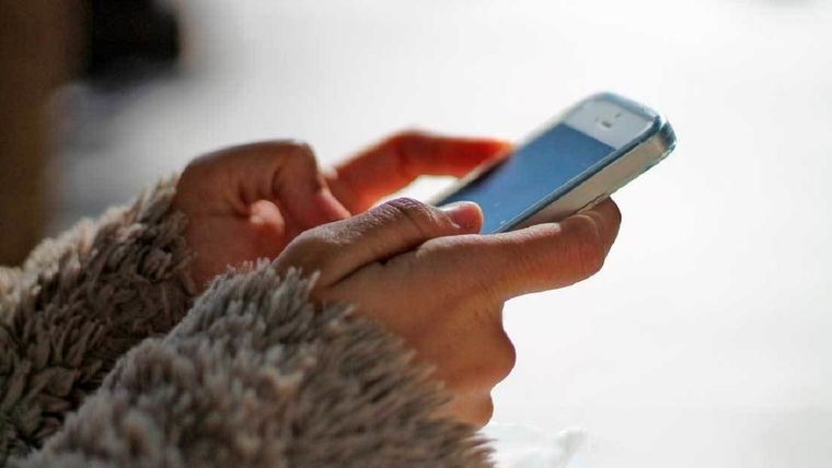 Los estafadores clonaron el Whatsapp de la víctima Foto: Archivo MDZ