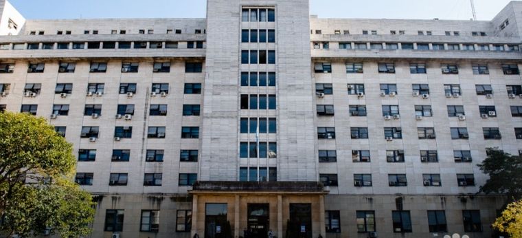 El juez Castelli dice que hay una maniobra ilegal del kirchnerismo para trasladarlo.