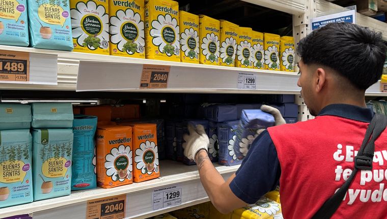 Cae el consumo en algunos sectores y eso se refleja en la mayor cantidad de locales vacíos Foto: EFE