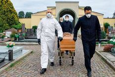 asi son los velatorios en en estos tiempos