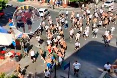 Batalla entre hinchas de Frankfurt y Rangers. Los hinchas de Frankfurt y Rangers se cruzaron violentamente en las calles de Sevilla. Batalla entre hinchas de Frankfurt y Rangers. Los hinchas de Frankfurt y Rangers se cruzaron violentamente en las calles de Sevilla.