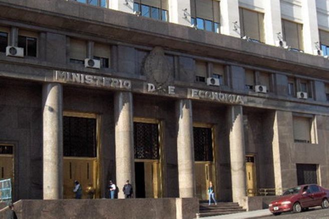Sede del Ministerio de economía de la Nación. Sede del Ministerio de economía de la Nación.