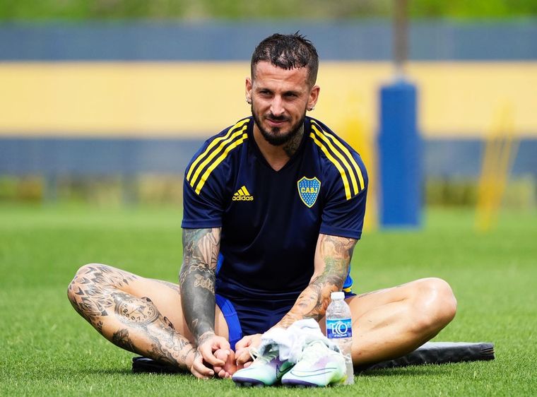 Benedetto y una ríspida salida que opacó lo hecho en Boca. Foto: @pipabenedetto