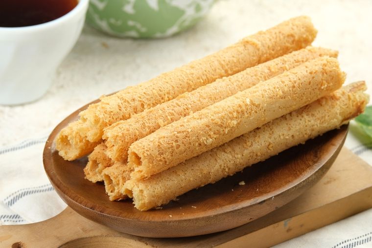 Su textura finita se debe a que la masa es casi líquida, similar a la de un crepe. Una receta que sorprenderá a todos. Su textura finita se debe a que la masa es casi líquida, similar a la de un crepe. Una receta que sorprenderá a todos.