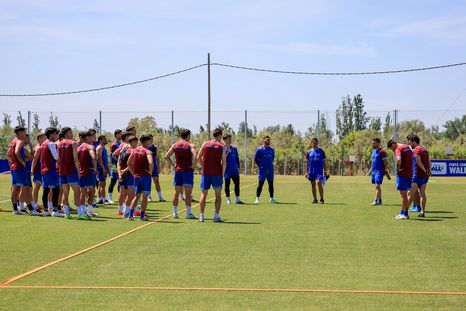 Tras las vacaciones, el plantel de Godoy Cruz volverá a los trabajos este martes. Tras las vacaciones, el plantel de Godoy Cruz volverá a los trabajos este martes.