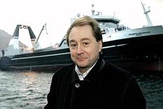 Kjell Inge Røkke Kjell Inge Røkke, poderoso empresario que deja Noruega. Foto: Ntb.