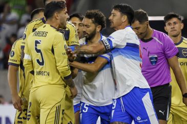 Atento, Boca Juniors: Universidad Católica le ganó a Barcelona y quedó líder. ¿En qué puesto quedó el equipo de Úbeda?