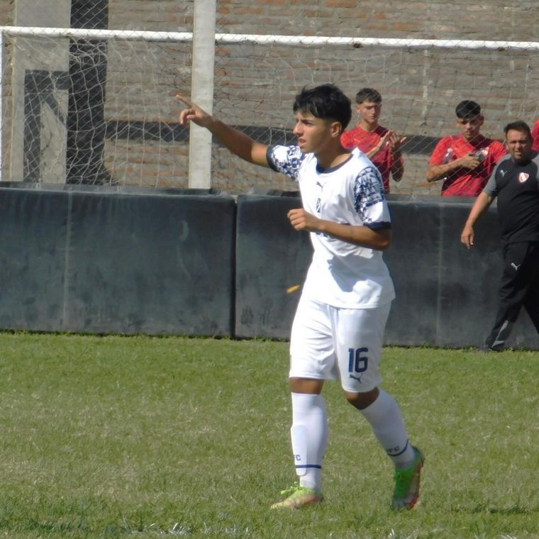 Benja Agüero debutó en Independiente. Foto: Semillero del Rojo