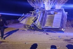 Impactante: así quedó la camioneta tras el choque en el que murieron dos hombres. Impactante: así quedó la camioneta tras el choque en el que murieron dos hombres.