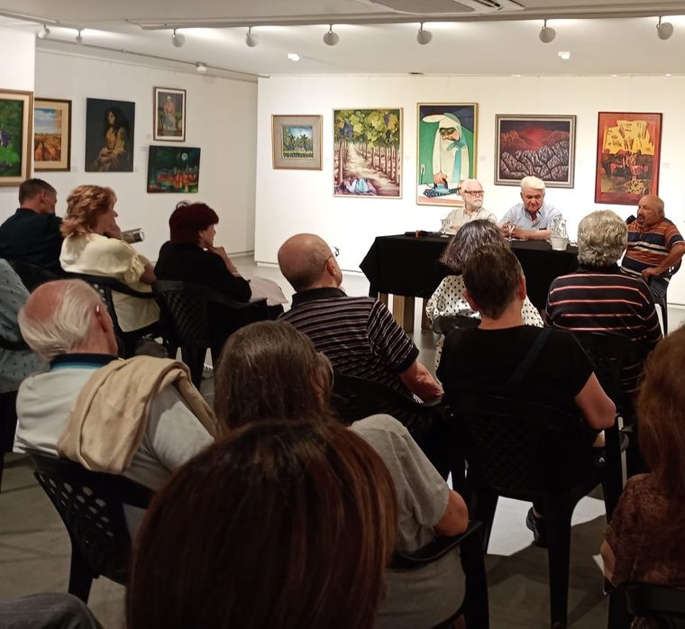 Corominola y la presentación del libro Quantum. Corominola y la presentación del libro Quantum.