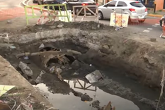 Vecinos reportaron un nuevo hundimiento del pavimento en Avellaneda. Vecinos reportaron un nuevo hundimiento del pavimento en Avellaneda.