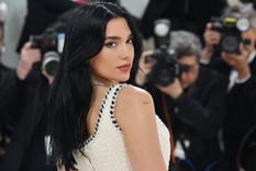 Después de la Met Gala y como look relajado “After party“ Dua Lipa deslumbró a todos con el outfit menos pensado: bikers y diamantes ¡una bomba! Foto: INSTAGRAM @DUALIPA