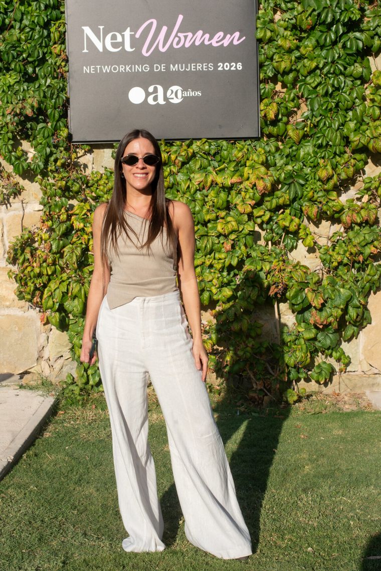 María Espínola. María Espínola.