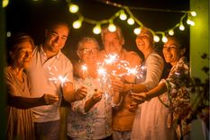 Es clave saber la energía de cada uno de los días para elegir con quién pasar las fiestas y cómo manejarse. Foto: shutterstock