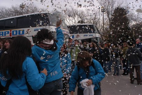 El último año de secundaria en Mendoza puede costar más de lo planeado. El último año de secundaria en Mendoza puede costar más de lo planeado.