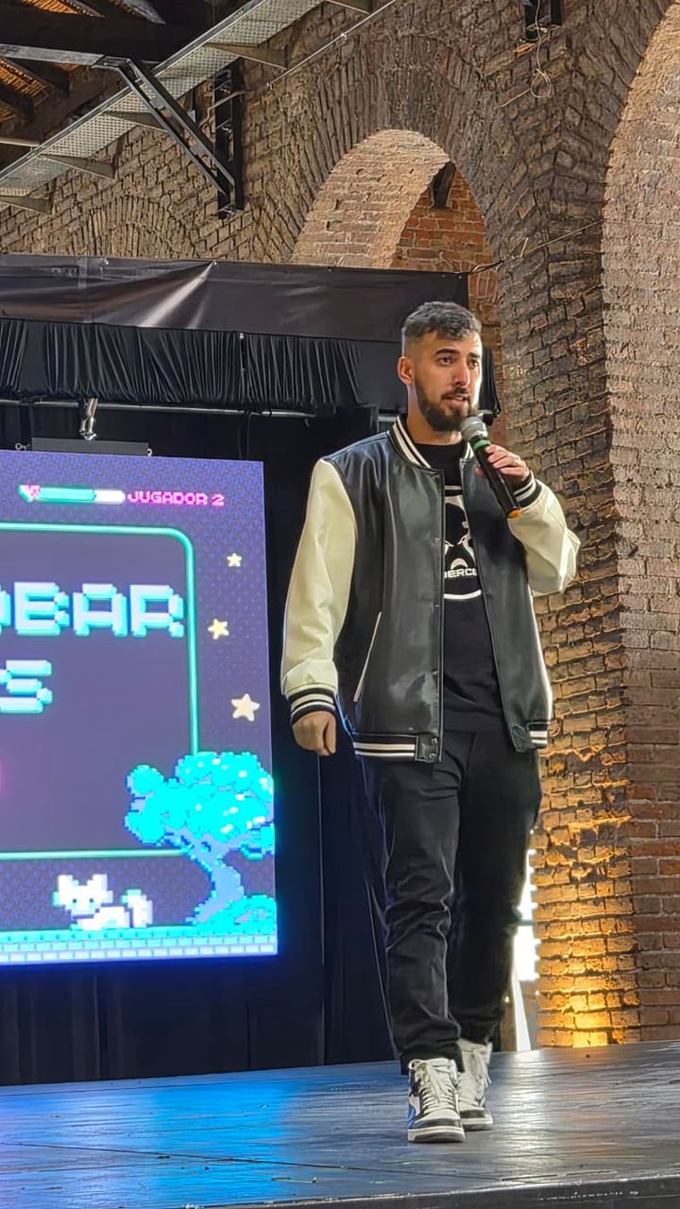 Abel Díaz: "Para trabajar testeando videojuegos es importante formarse en QA". Abel Díaz: "Para trabajar testeando videojuegos es importante formarse en QA".