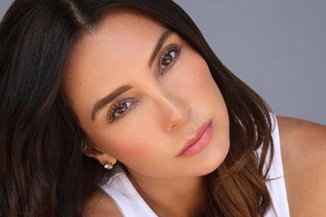 Elizabeth Gutiérrez fue criticada por los conductores de Telemundo.