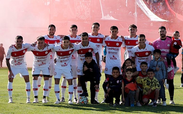 Huracán Las Heras no logra romper con un maleficio que lleva casi 10 meses. Foto: Prensa Huracán.