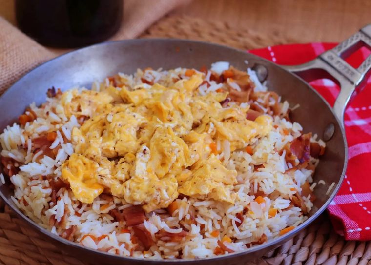 Proteína y carbohidratos.