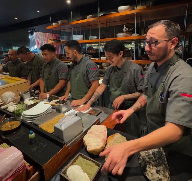 Maido pasó del quinto al primer lugar Maido pasó del quinto al primer lugar