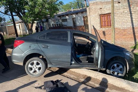 El auto robado. Foto: Ministerio de Seguridad