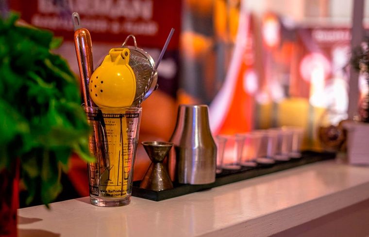 El 25 de octubre, el Espacio Arizu recibirá a profesionales y marcas de toda América para la 2ª Expo Internacional de Destilados. El 25 de octubre, el Espacio Arizu recibirá a profesionales y marcas de toda América para la 2ª Expo Internacional de Destilados.