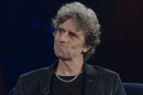 El artista no pudo contener la emoción. Foto: Captura de pantalla: El Trece El artista no pudo contener la emoción. Foto: Captura de pantalla: El Trece