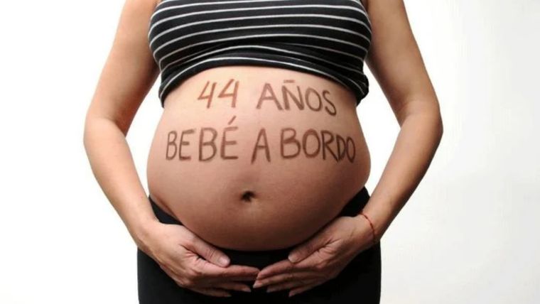 Muchas mujeres optan por asumir responsabilidades más sociales que familiares, transformando la maternidad en una elección personal. Foto: MDZ