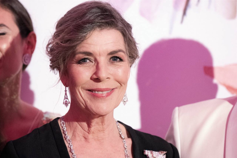 Carolina de Mónaco suele combinar en sus looks estilos sofisticados y sobrios. Foto: Clara