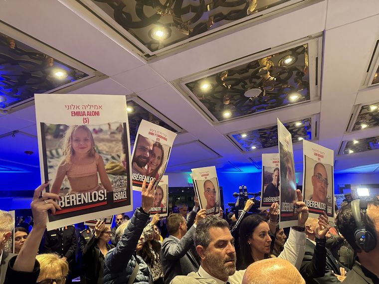 A dos meses de la masacre terrorista de Hamás, la DAIA convoca a un acto contra el antisemitismo Foto: Victoria Urruspuru / MDZ