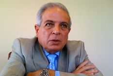 el alcalde de miami quiere que siga el bloqueo a cuba