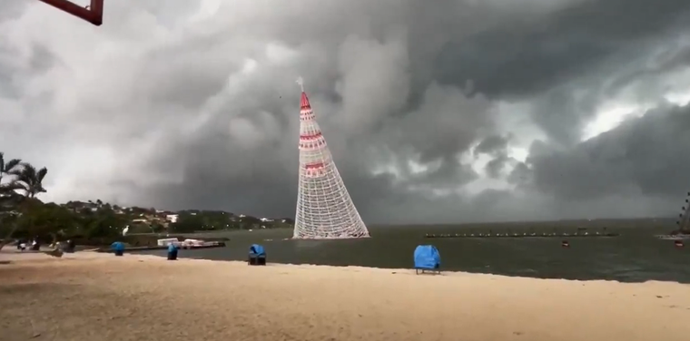 El trágico episodio quedó registrado en un video Foto: X