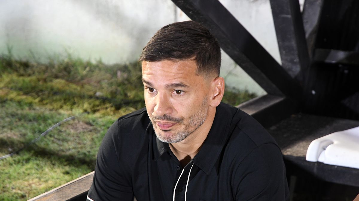 Ariel Broggi dejó de ser el entrenador de Gimnasia y Esgrima