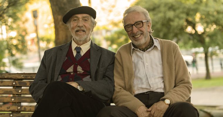 Luis Brandoni y Eduardo Blanco protagonizan Parque Lezama. Luis Brandoni y Eduardo Blanco protagonizan Parque Lezama.